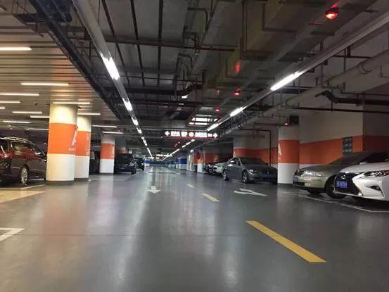 【案例分享】上海愛琴海購物中心 多功能面層自流平耐磨降噪防潮一網打盡 【案例分享】上海愛琴海購物中心 多功能面層自流平耐磨降噪防潮一網打盡